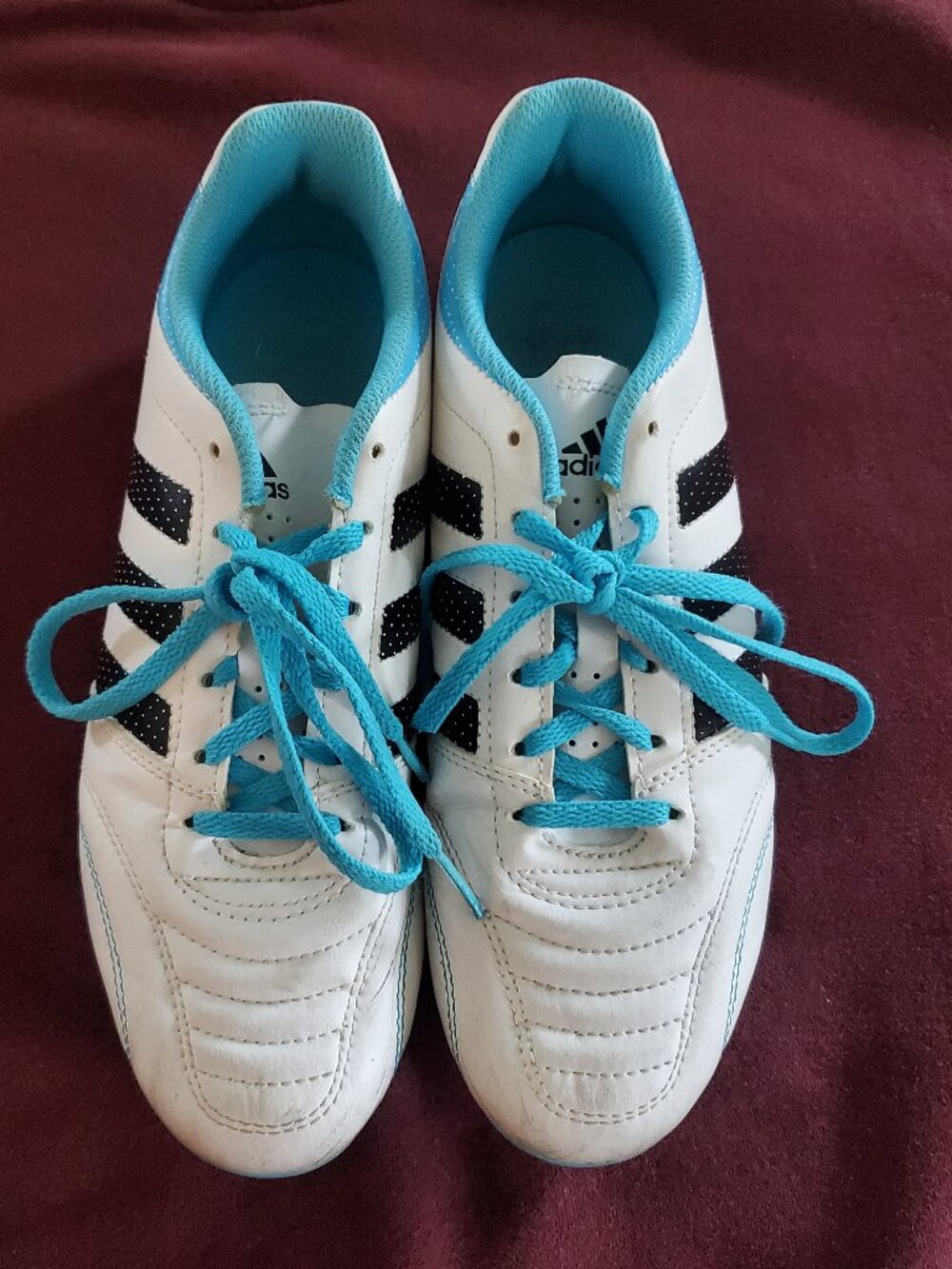 Adidas TRX FG Soccer Cleats Women’s Size 9 White Turqoise Black Stripes